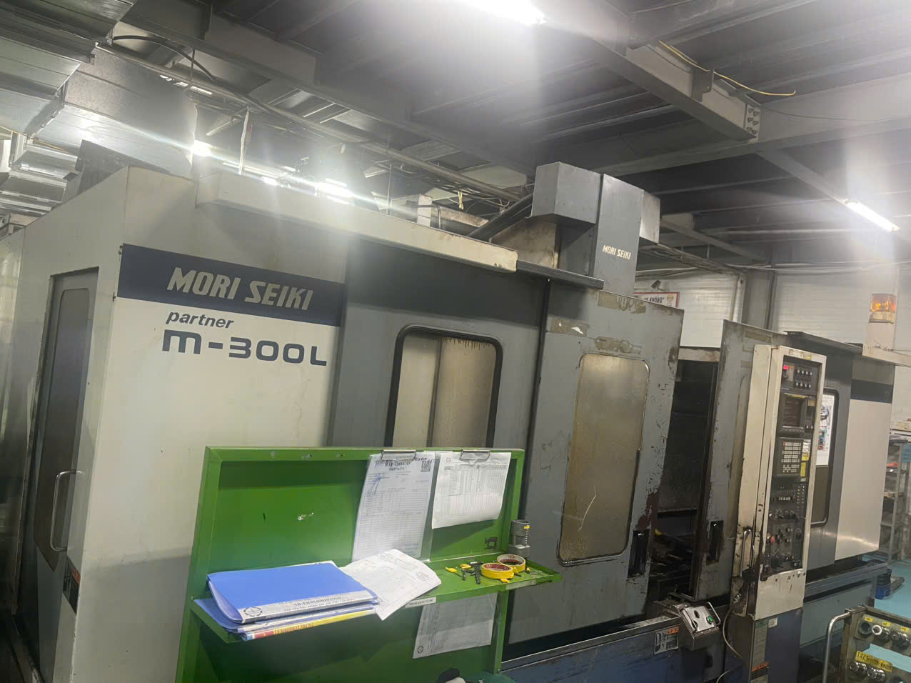 Máy phay 4 truc MORI SEIKI M-300L